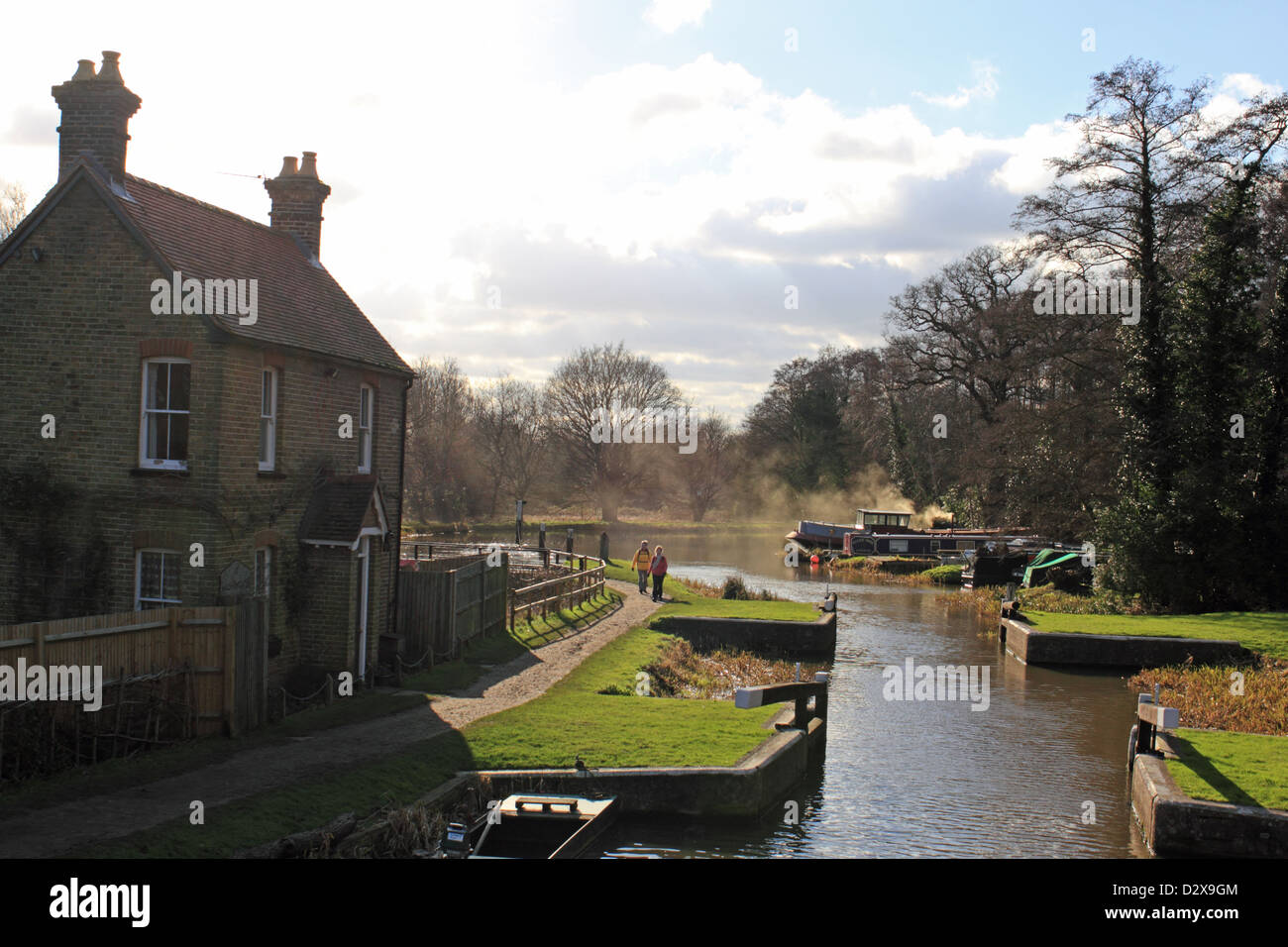 La voie navigable Wey Canal près de Ripley, Surrey England UK Banque D'Images