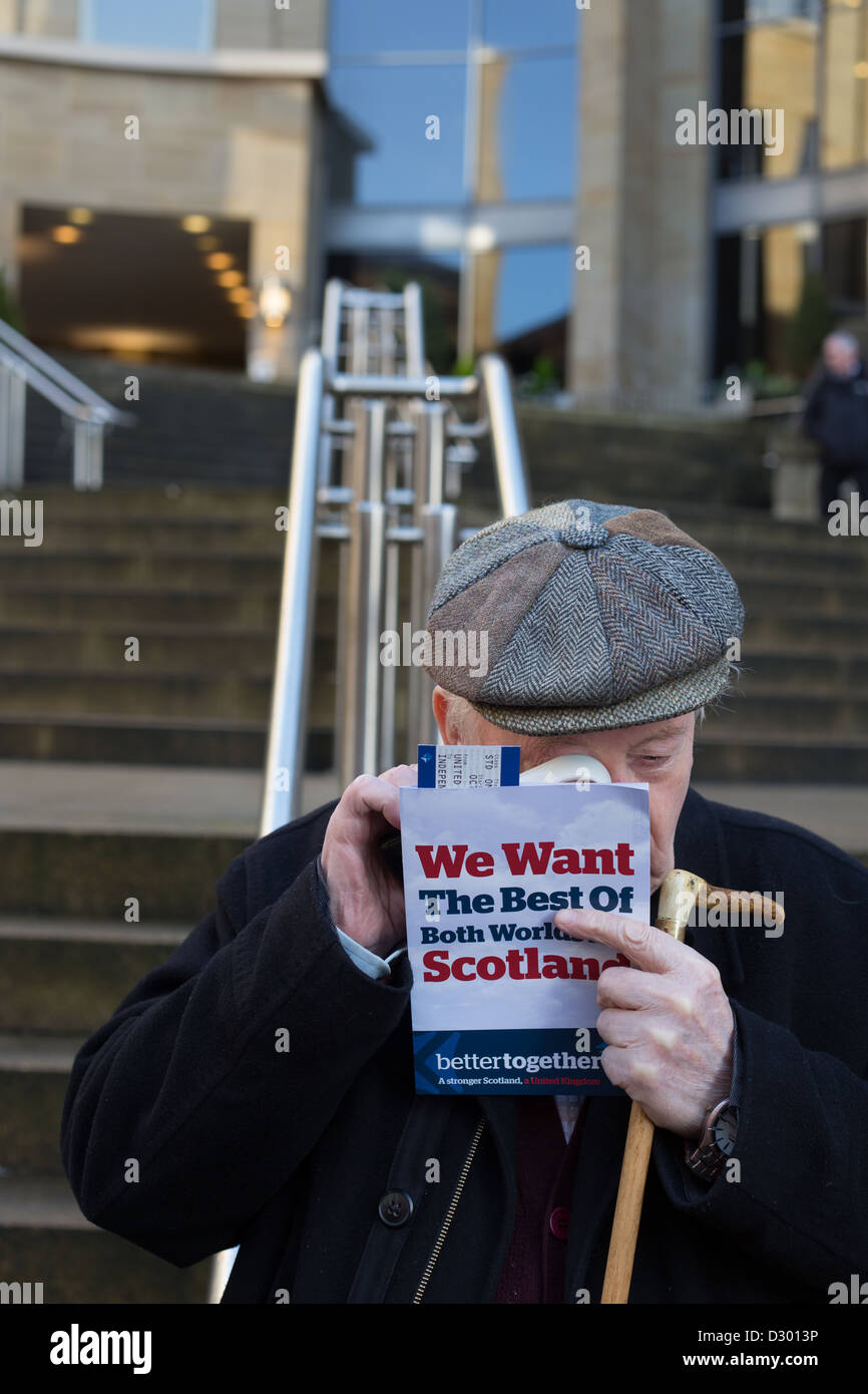 Le "Mieux ensemble" des anti-indépendantistes// pro-Union européenne, des tracts de la campagne de l'équipe, à Glasgow, en Écosse. Banque D'Images