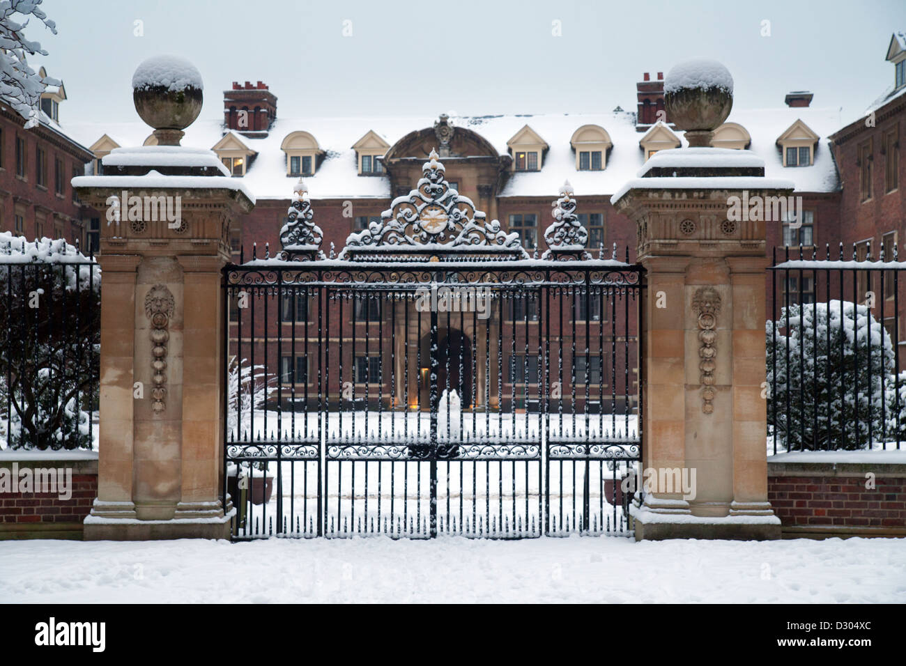 St Catherines College dans la neige, de l'Université de Cambridge, England, UK Banque D'Images