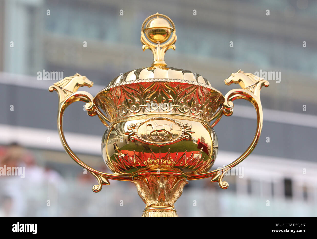 Dubaï, Émirats Arabes Unis, un trophée pour le vainqueur de la Coupe du Monde de Dubaï Banque D'Images