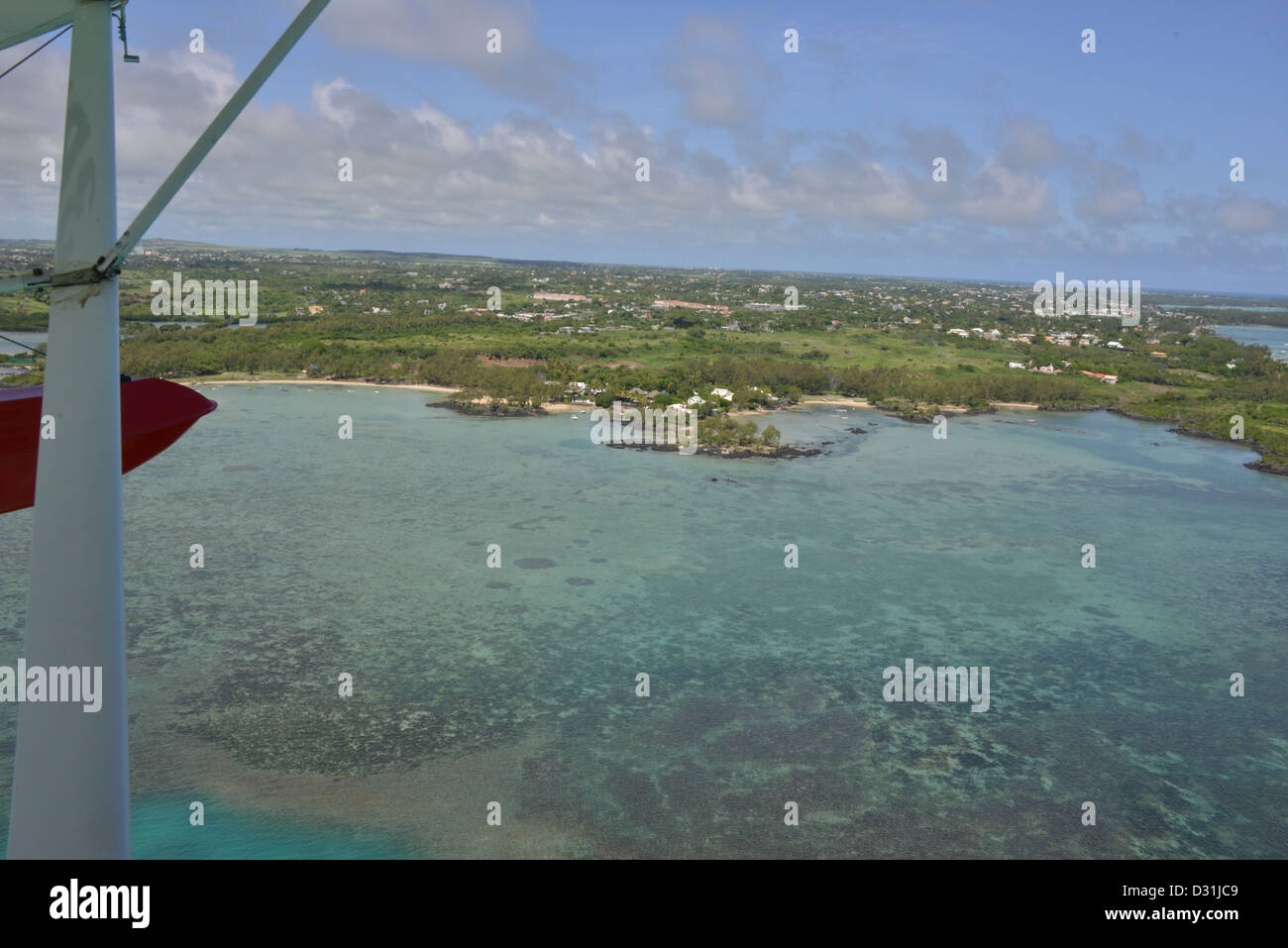 Photos aériennes de la côte de l'île Maurice le long du nord-est de l ...