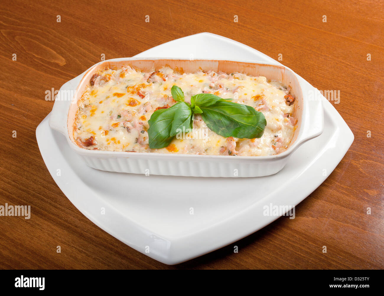 Lasagne au boeuf .La cuisine Italienne Banque D'Images