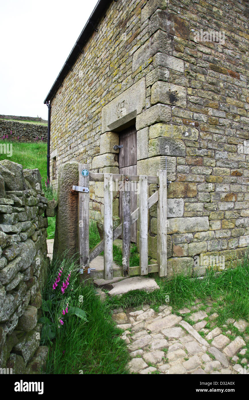 Une date sur un linteau sur une grange à haute House Farm Ladybower reservoir Parc national de Peak District Derbyshire, Angleterre Banque D'Images