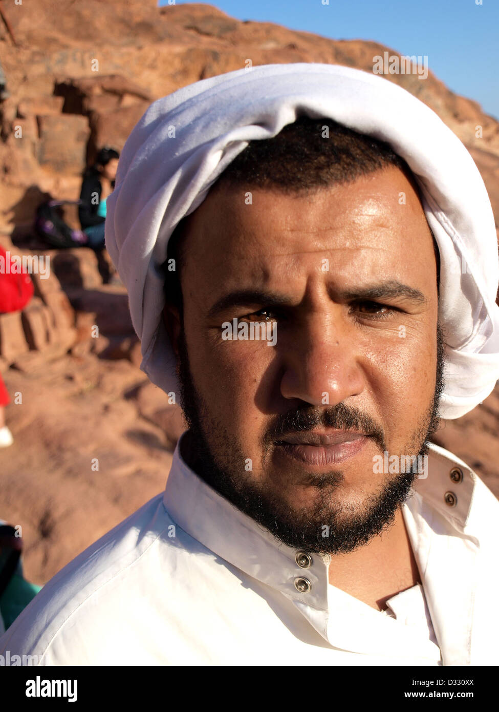 Homme Bédouins arabes au Mont Sinaï, Saint Luc, l'Égypte. Banque D'Images