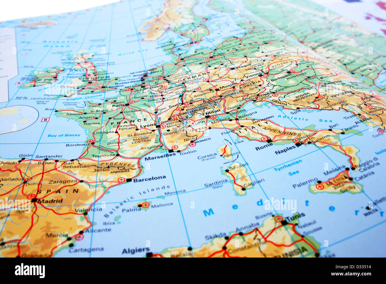 Carte D Europe Avec Des Montagnes Et Des Rivieres Photo Stock Alamy Carte D Europe Avec Des Montagnes Et Des Rivieres Photo Stock Alamy