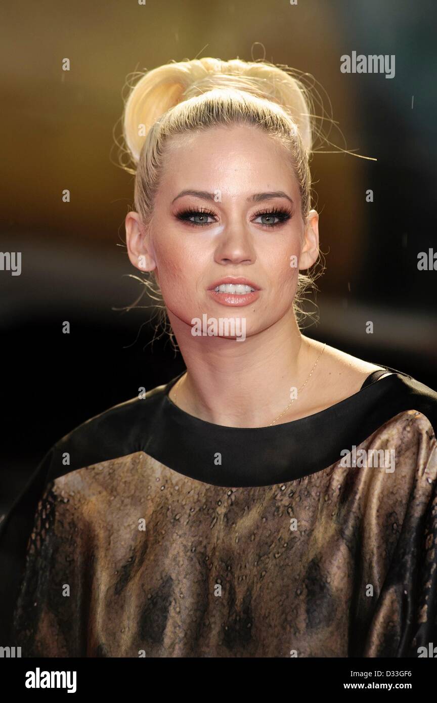 Kimberly Wyatt assiste à la première UK d'une bonne journée à la vie dure le 07/02/2013 à l'Empire Leicester Square, Londres. Les personnes sur la photo : Kimberly Wyatt . Photo par Julie Edwards Banque D'Images