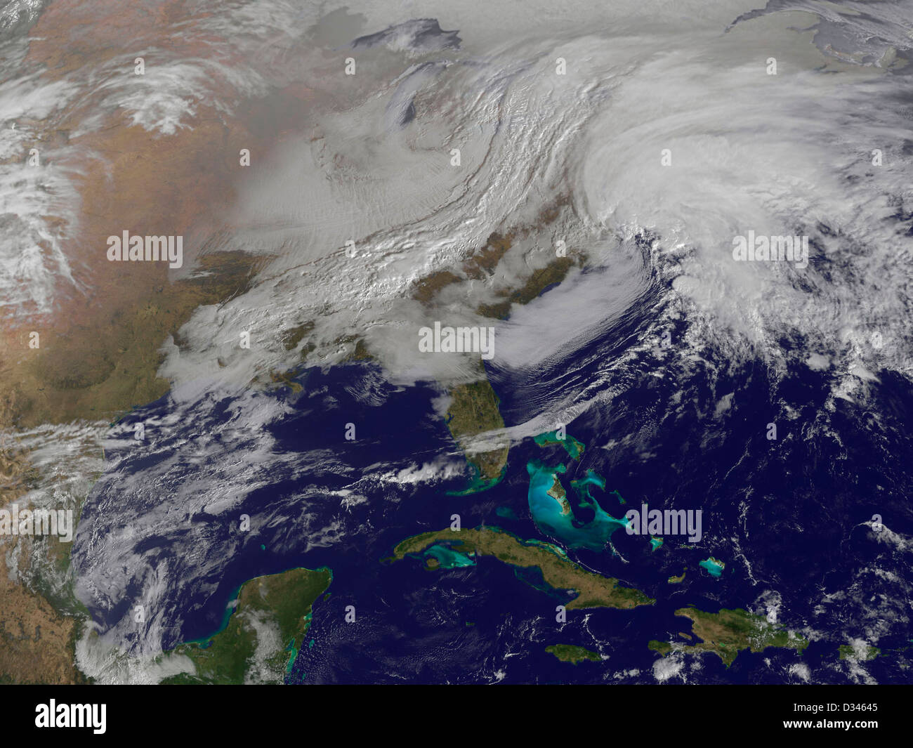 Une énorme tempête sur la côte est de la Floride hits dans cette photo satellite NOAA GOES-13 Banque D'Images