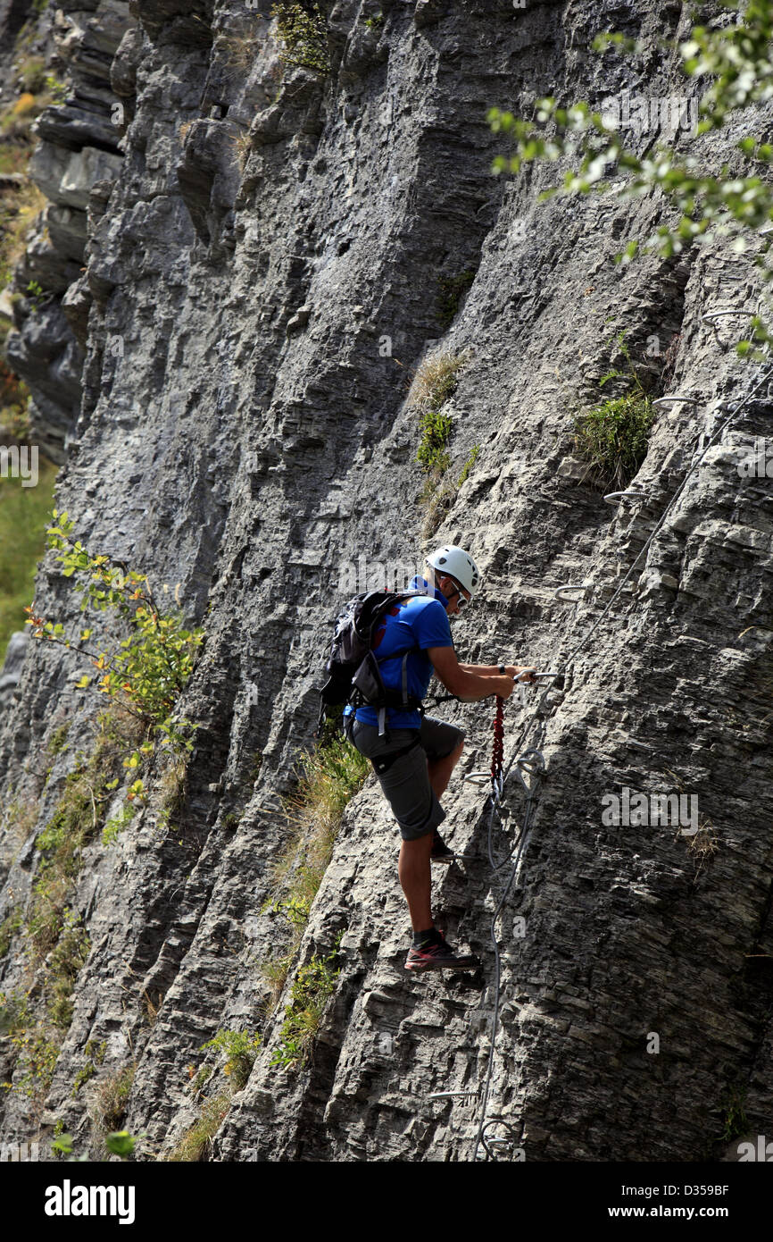 Via Ferrata de Curalla, ci-dessous le plateau d'Assy. Passy, ​Mont Blanc. En plus de Saint Gervais Les Bains, Haute Savoie, France. Banque D'Images