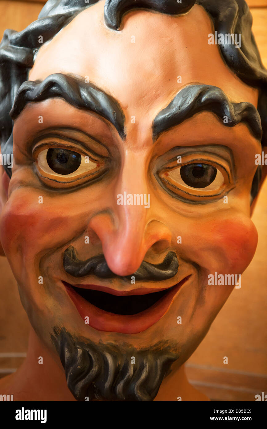 Les chefs Festival affiché au public avant leur utilisation traditionnelle du festival de Barcelone en Février. Banque D'Images