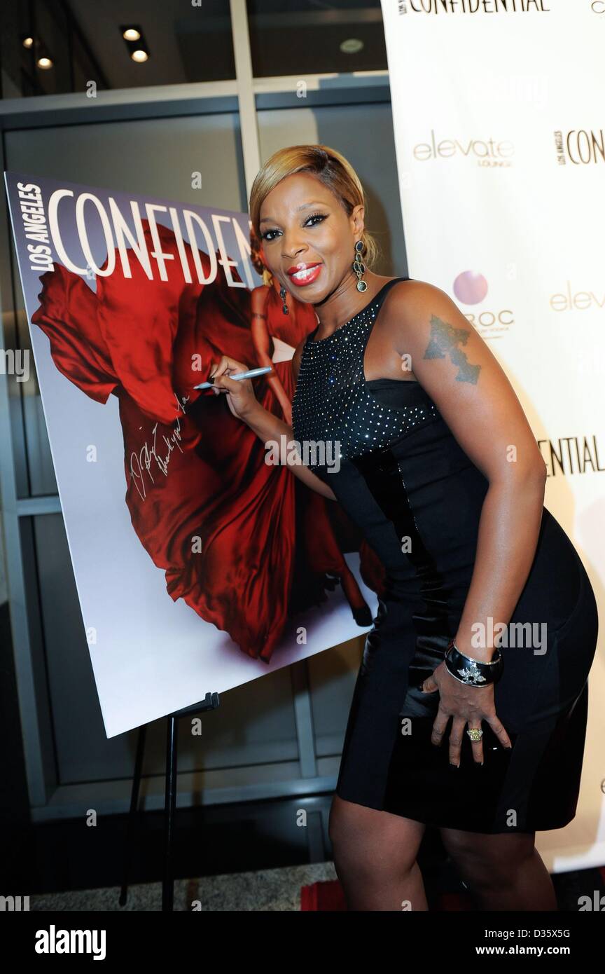 Los Angeles, Californie, USA. 10 février 2013. Mary J. Blige aux arrivées pour LOS ANGELES Magazine CONFIDENTIEL Parti Grammy pour Mary J. Blige, Elevate Lounge, Los Angeles, CA le 10 février 2013. Photo par : Sara Cozolino/Everett Collection/ Alamy Live News Banque D'Images