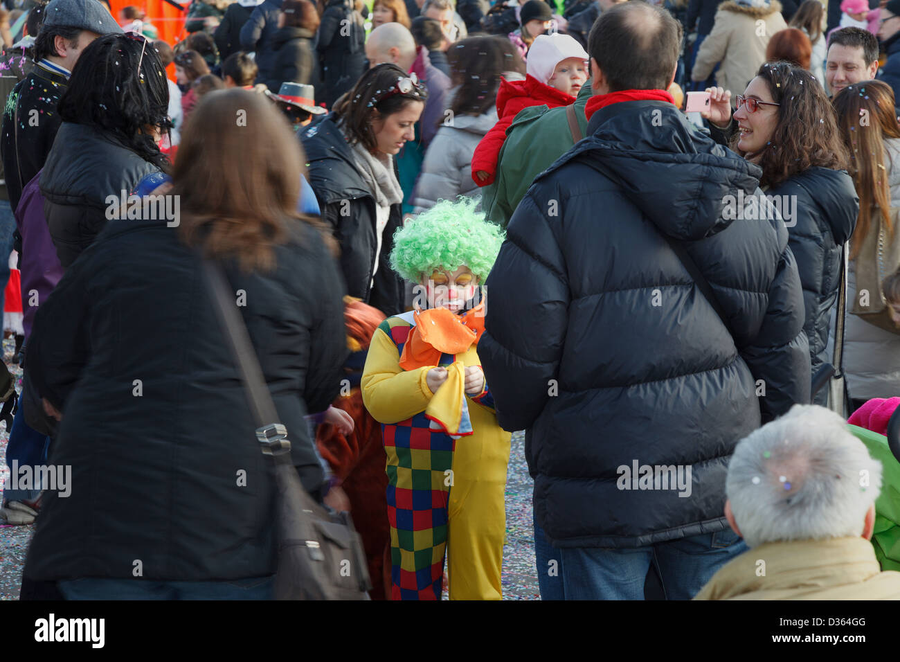 Petit clown au carnaval, Italie Banque D'Images