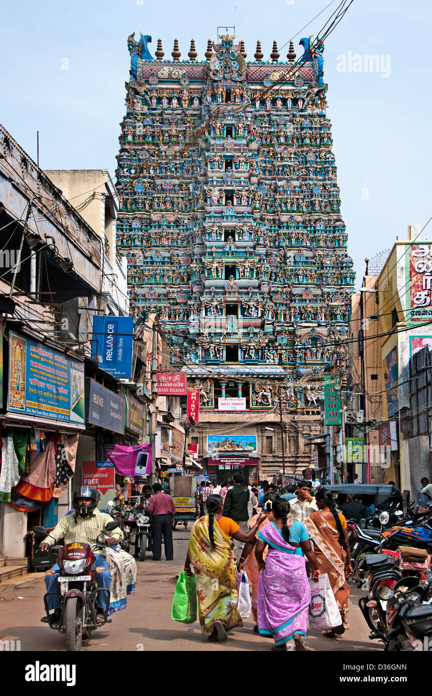 Sri Meenakshi Amman Temple Hindu ( dédié à Parvati -- Meenakshi Sundareswarar Shiva- ) Madurai Inde Banque D'Images