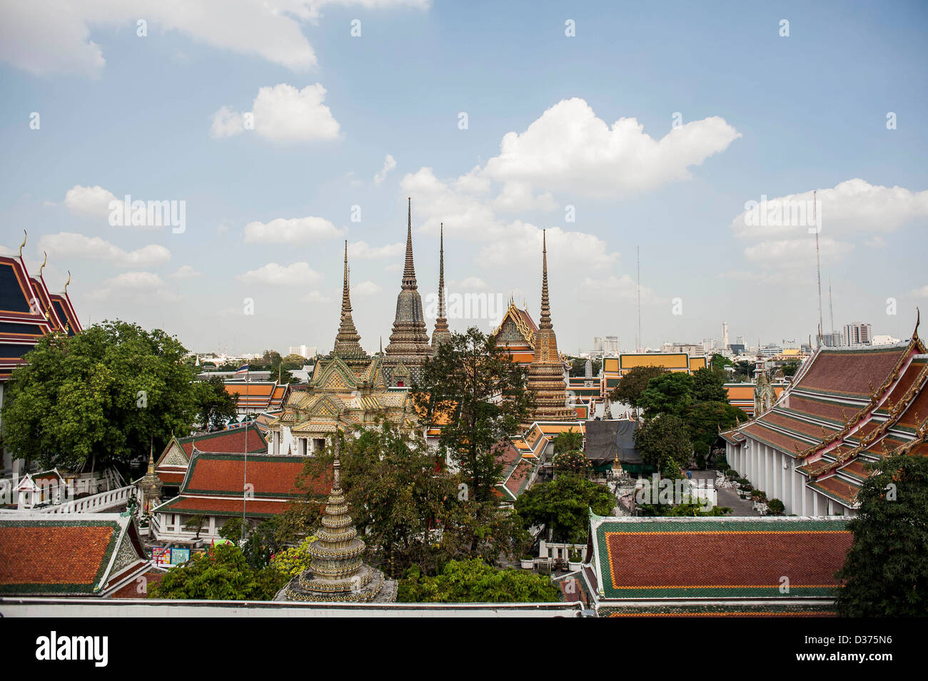 BANGKOK - THAÏLANDE : vue générale de Pinnacle Stupa, Wat Mahathat, Ko Ratanakosin Banque D'Images