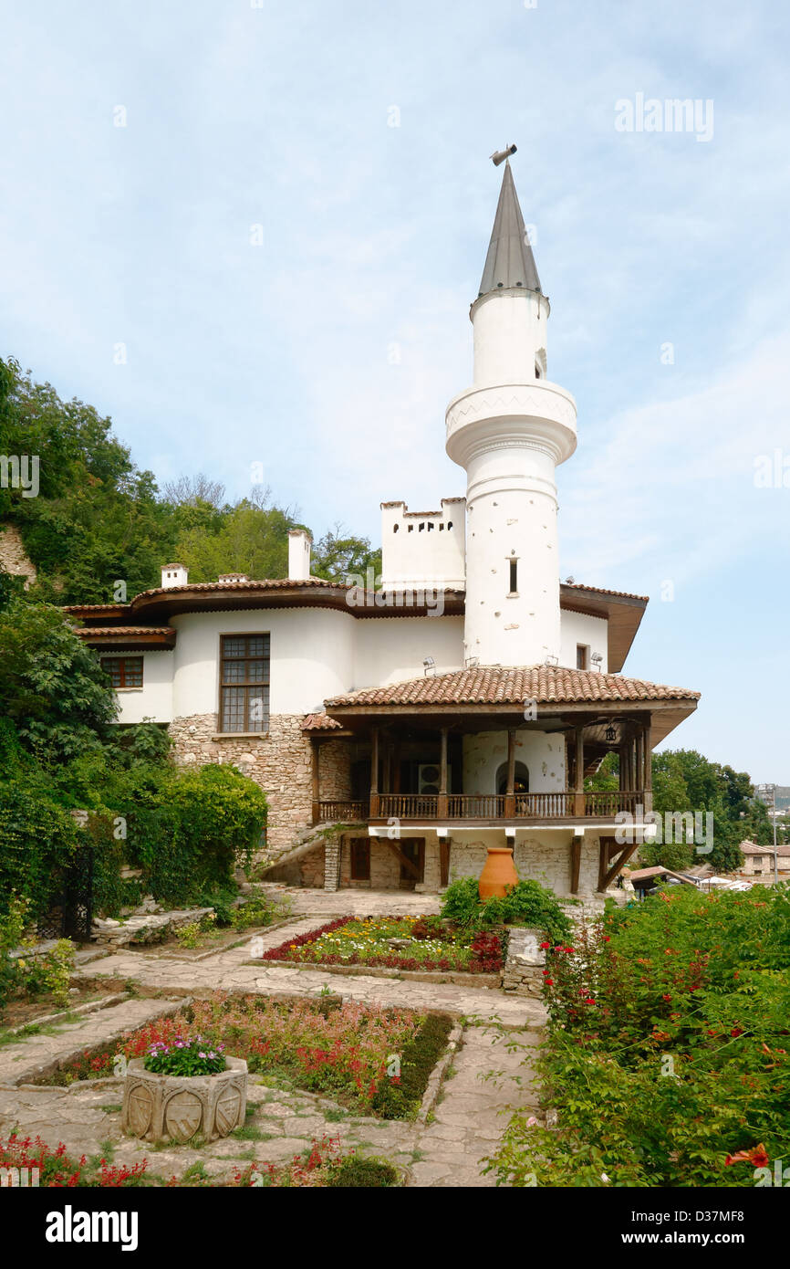 Le Palais Royal à Balchik Botanical garden, construit par la reine Maria Banque D'Images