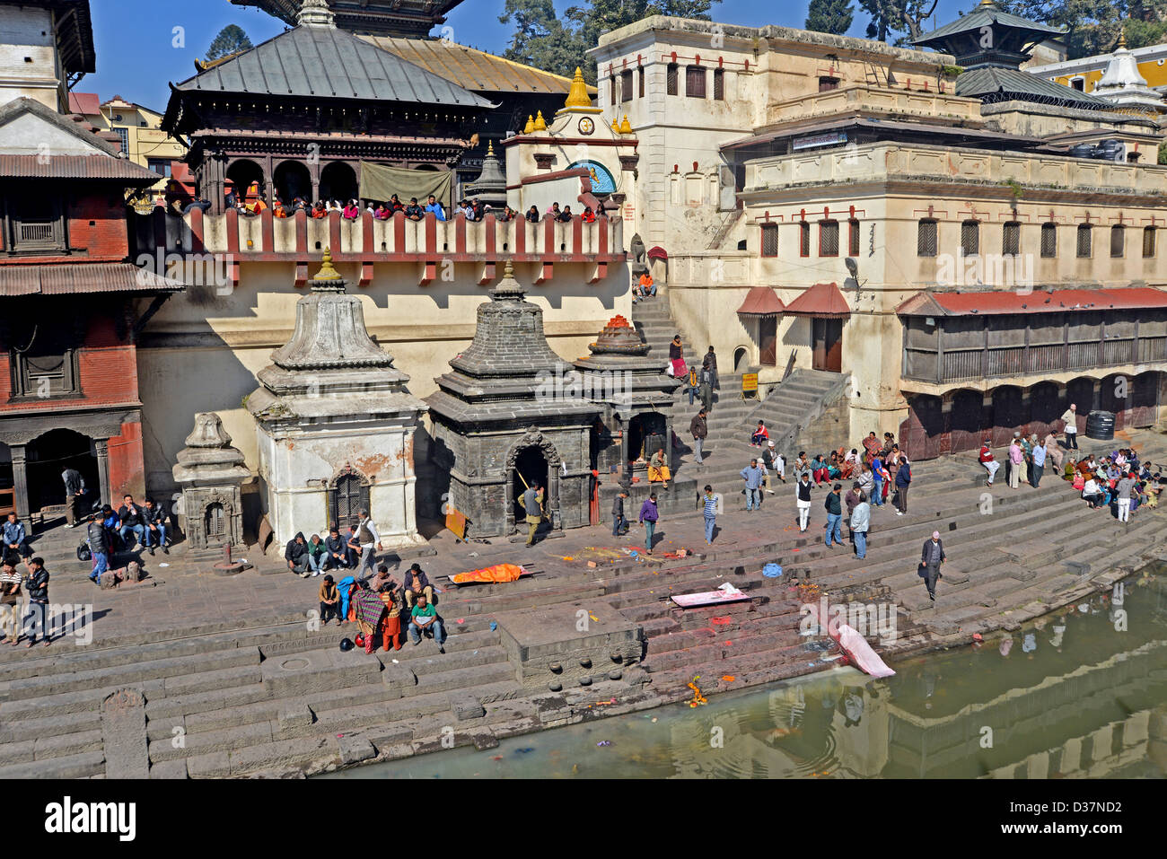 La rivière Bagmati et sanctuaire de Pashupatinath Népal Katmandou Banque D'Images