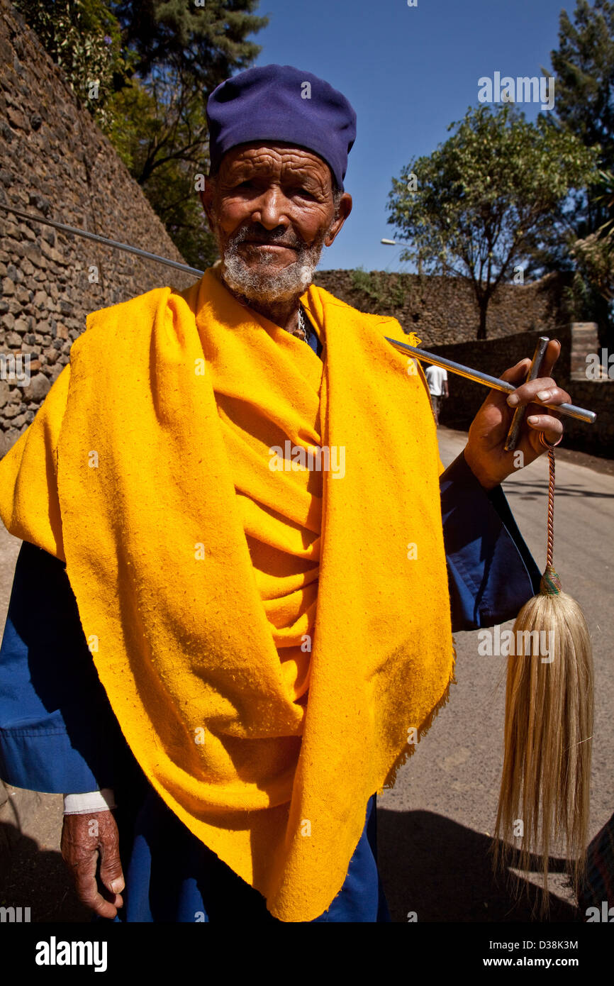 Portrait d'un prêtre chrétien, Gondar, Éthiopie Banque D'Images