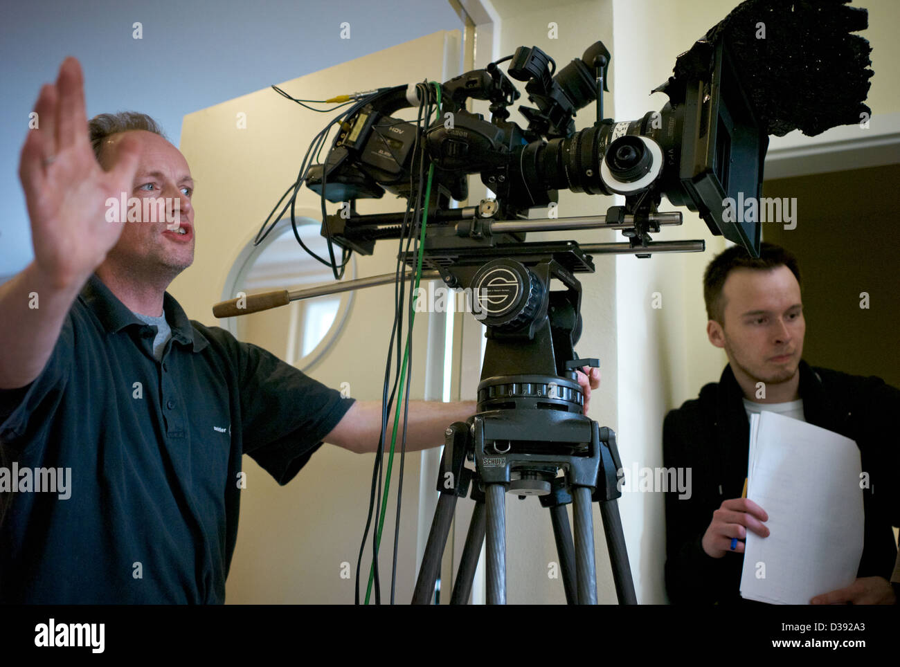 Berlin, Allemagne, le caméraman Frank Bruenner pendant le tournage d'un film d'étudiant Banque D'Images