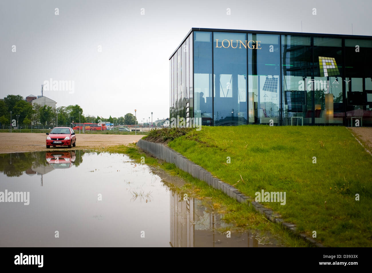 Berlin, Allemagne, le jeu à la Berlin Hauptbahnhof Berlin Banque D'Images