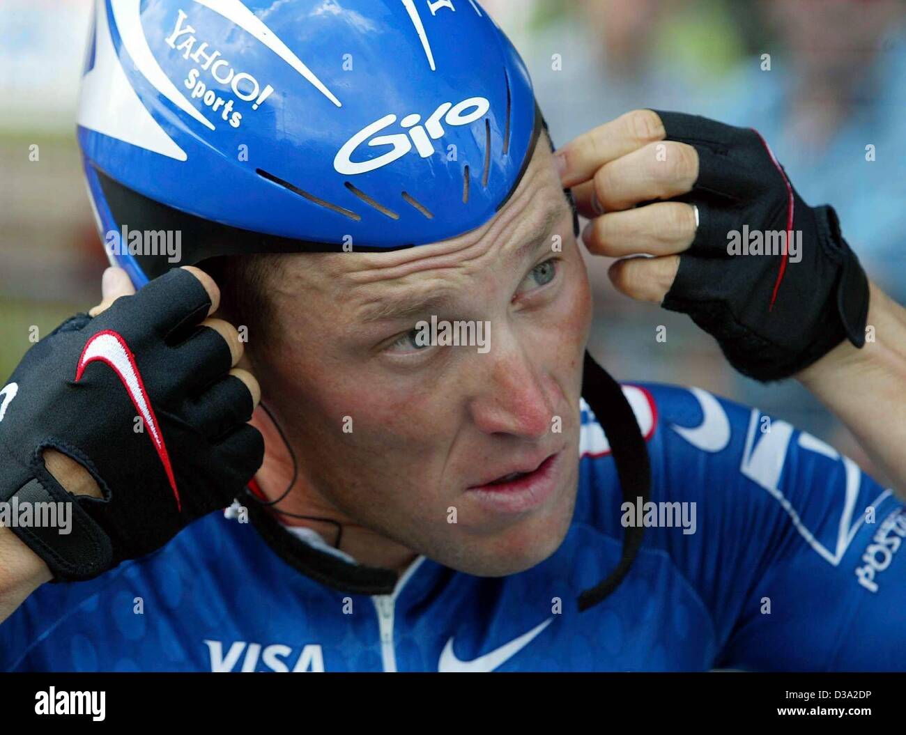 Sports spo cycling cyclist action helmet france Banque de photographies et  d'images à haute résolution - Alamy