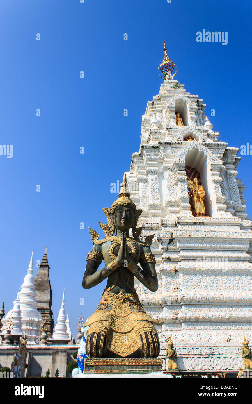 Angel en thaï Wat Ban Den, Maetang Chiangmai Thai Temple Banque D'Images