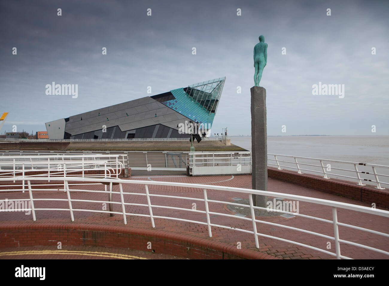 La profonde , Kingston Upon Hull les mondes seulement submarium . L'un des Mondes la plupart des aquariums spectaculaires Banque D'Images