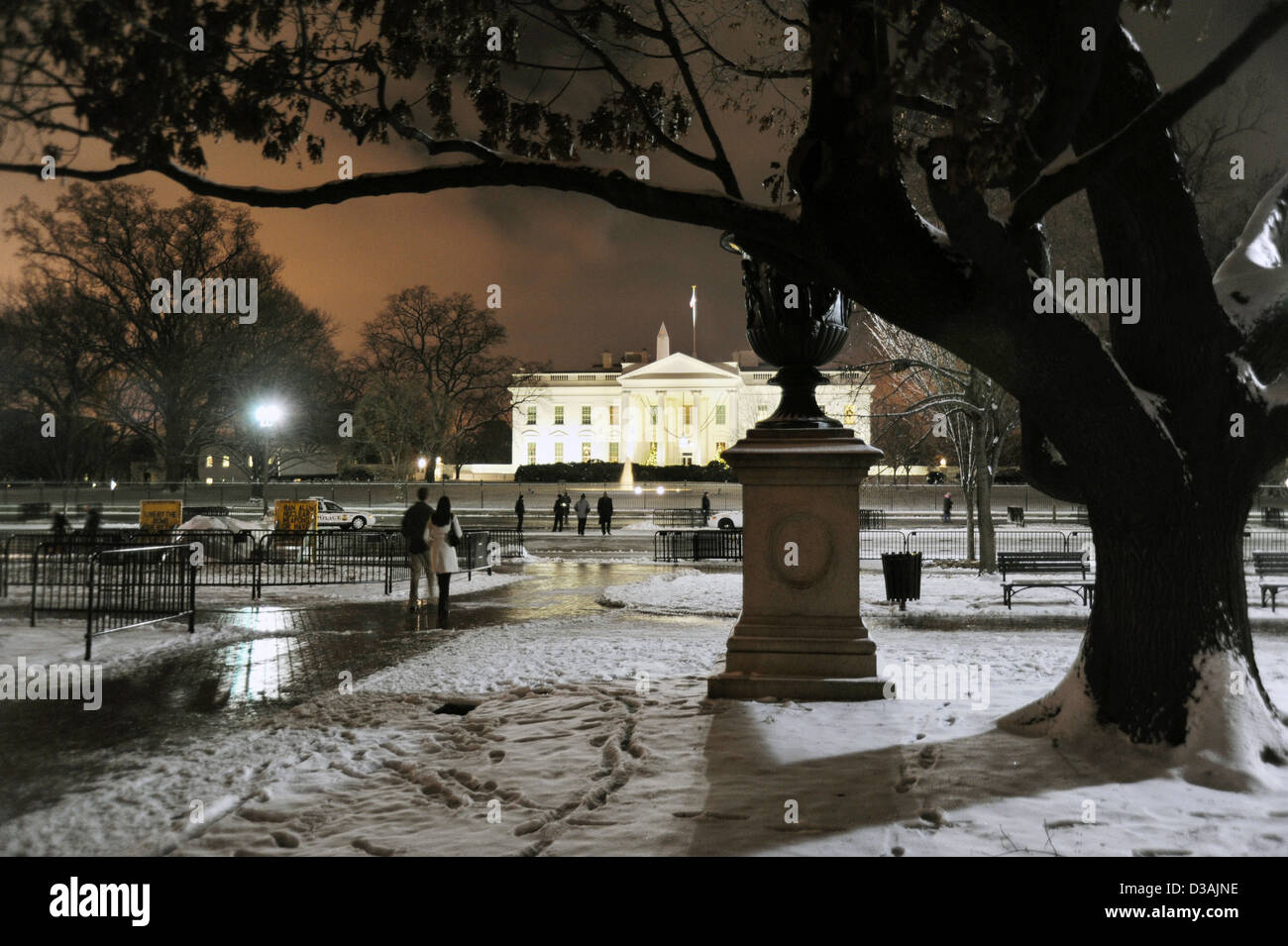 Maison blanche dans la nuit dans la neige de Lafayette Park, Washington D.C., USA, Banque D'Images Maison blanche dans la nuit dans la neige de Lafayette Park, Washington D.C., USA, Banque D'Images