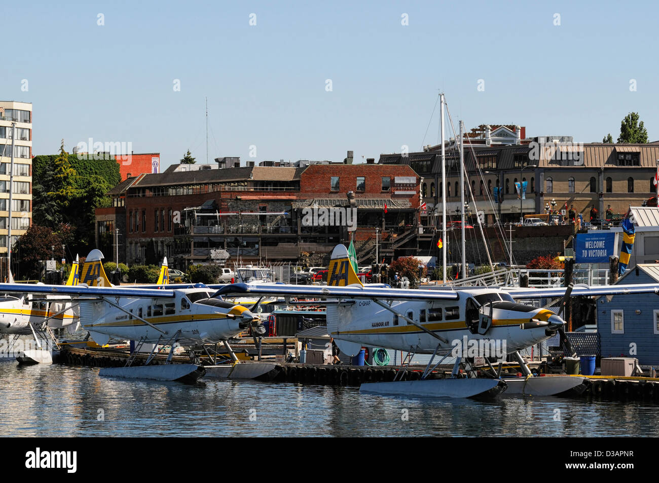 Harbour Air Eau avion moor amarré au repos en stationnement port intérieur de l'île de Vancouver Victoria Transport Transport Banque D'Images