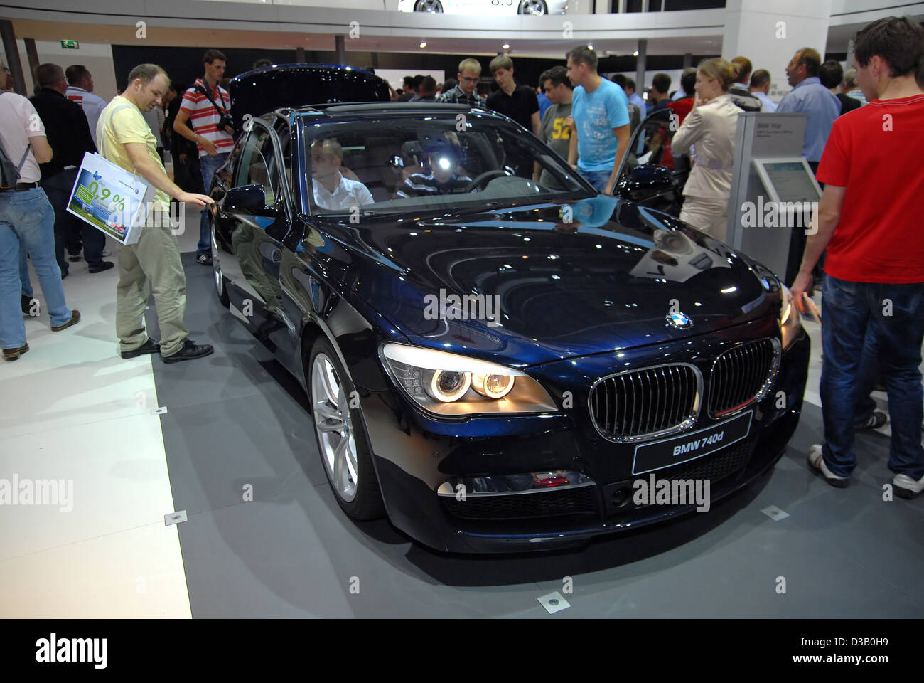 Francfort - SEP 20 : BMW 740d - Dynamique efficace sur 63ème IAA (Internationale Automobil Ausstellung) le 20 septembre Banque D'Images