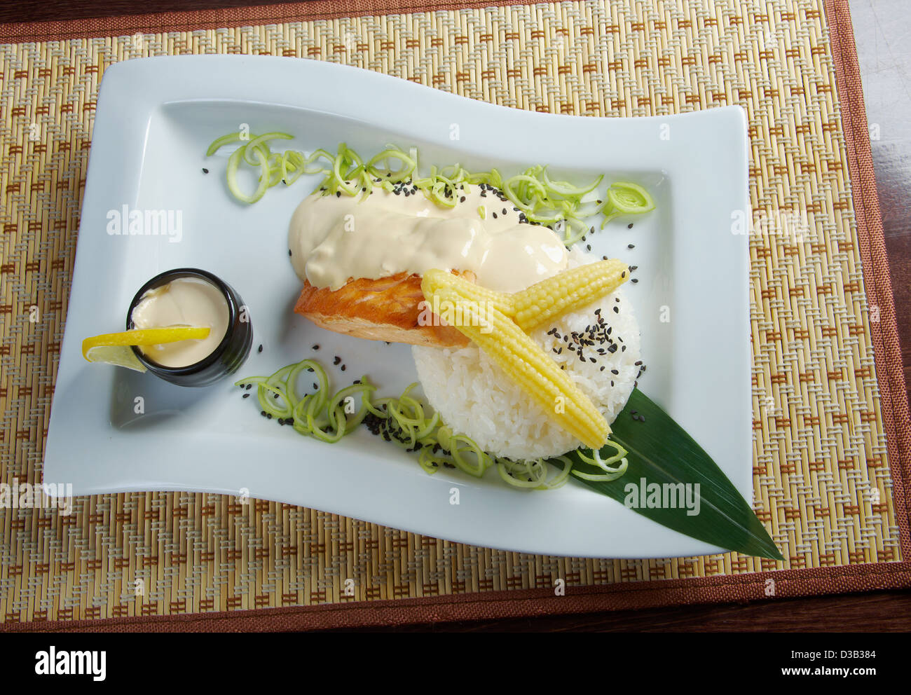 Cuisine japonaise saumon .à la crème Banque D'Images