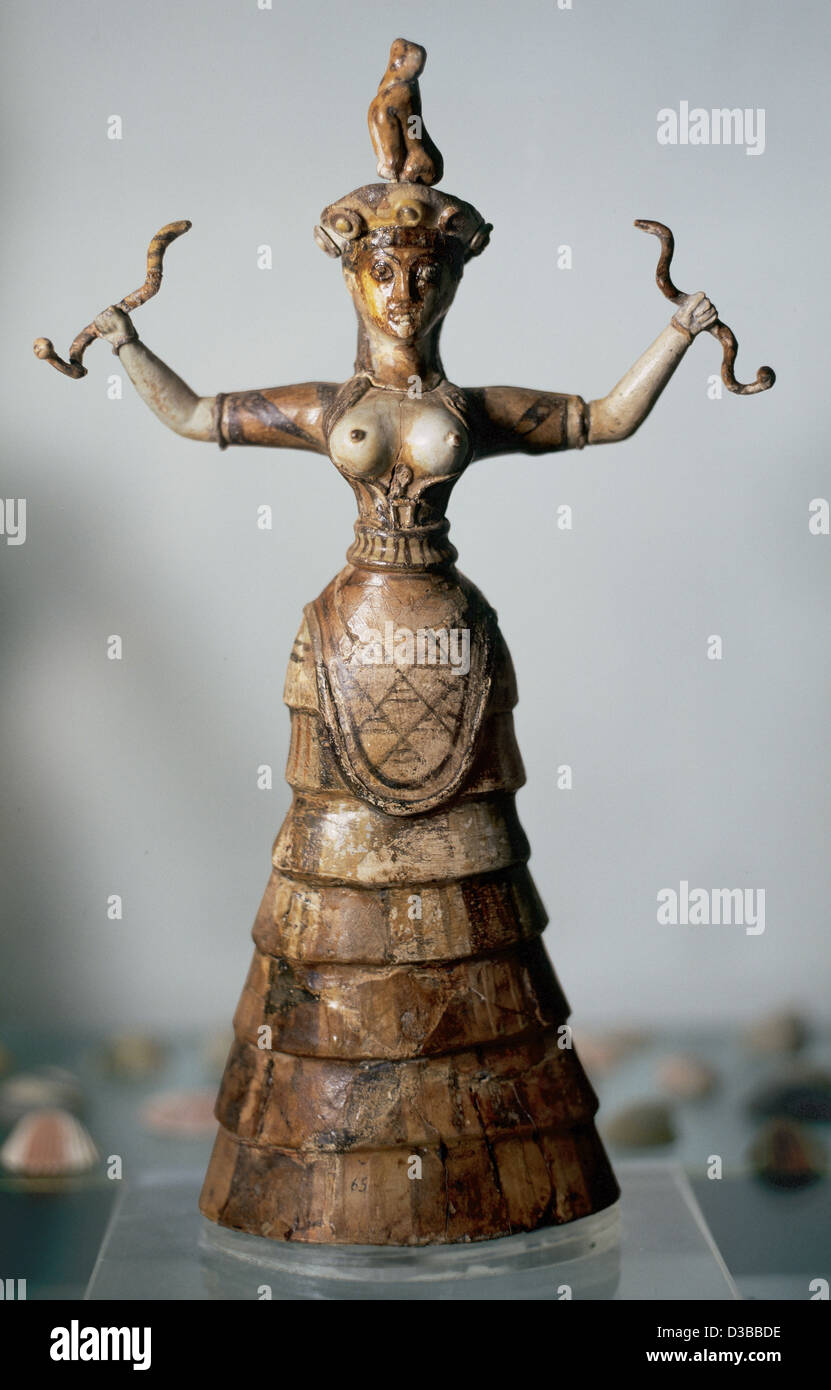 L'art minoen de Crète. La jeune déesse serpent, du palais de Knossos. C