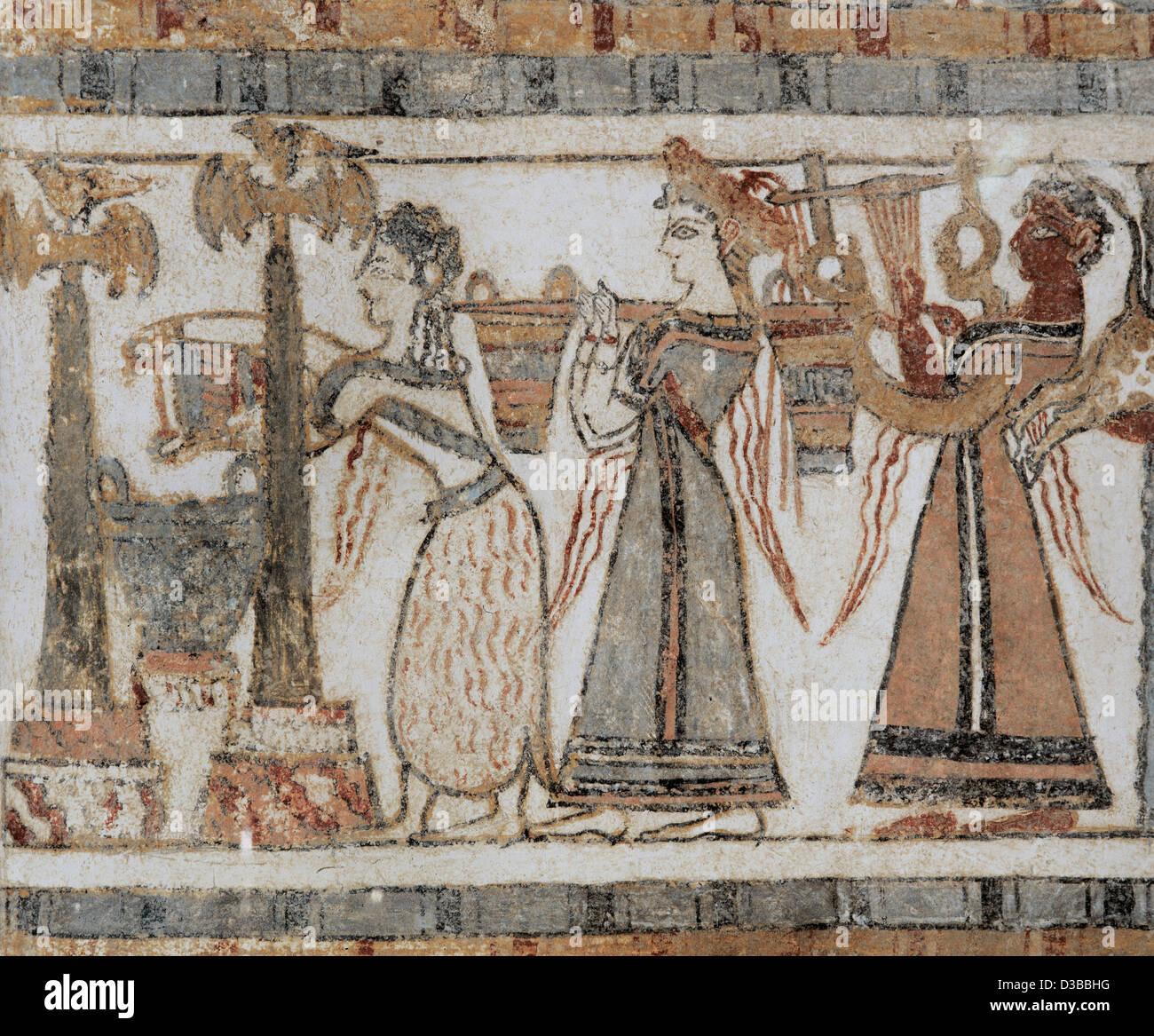 L'art de la Crète minoenne. Le Hagia Triada sarcophage. Peints avec des scènes de vie Crétoise. Rituel. Bull sacrifice. Banque D'Images