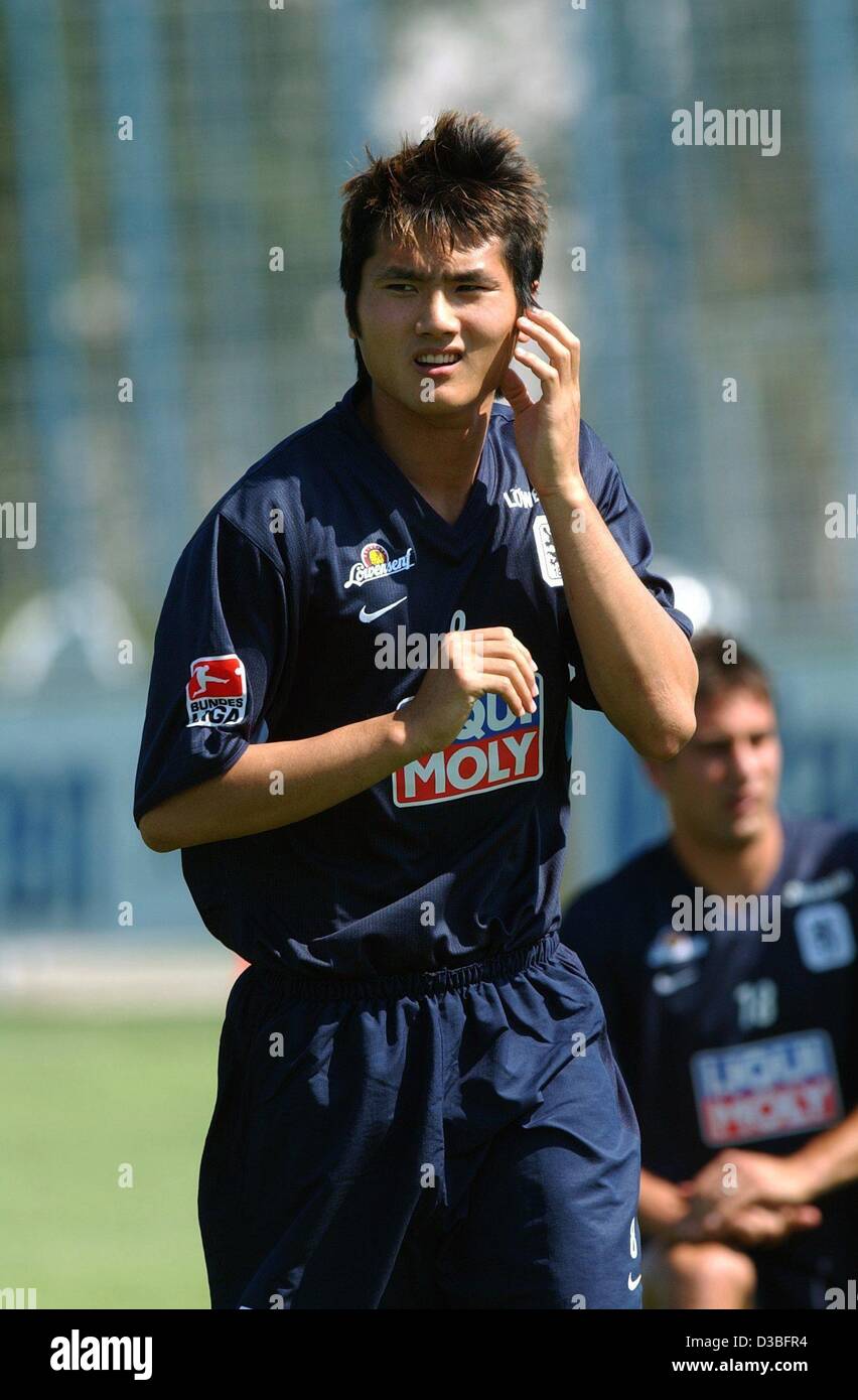 German Soccer - Bundesliga - 1860 Munich v SC Freiburg. Martin Max, 1860  Munich Stock Photo - Alamy