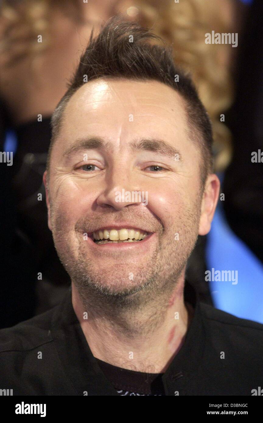 (Afp) - La violoniste Nigel Kennedy, représenté à Cologne, 18 mars 2003. Banque D'Images