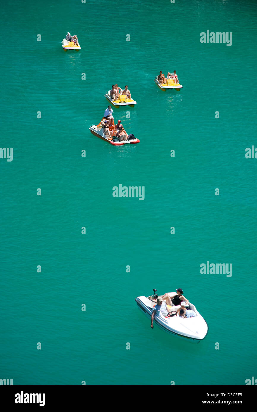 Bateaux de loisirs, Canyon du Verdon, Provence, France, Europe Banque D'Images