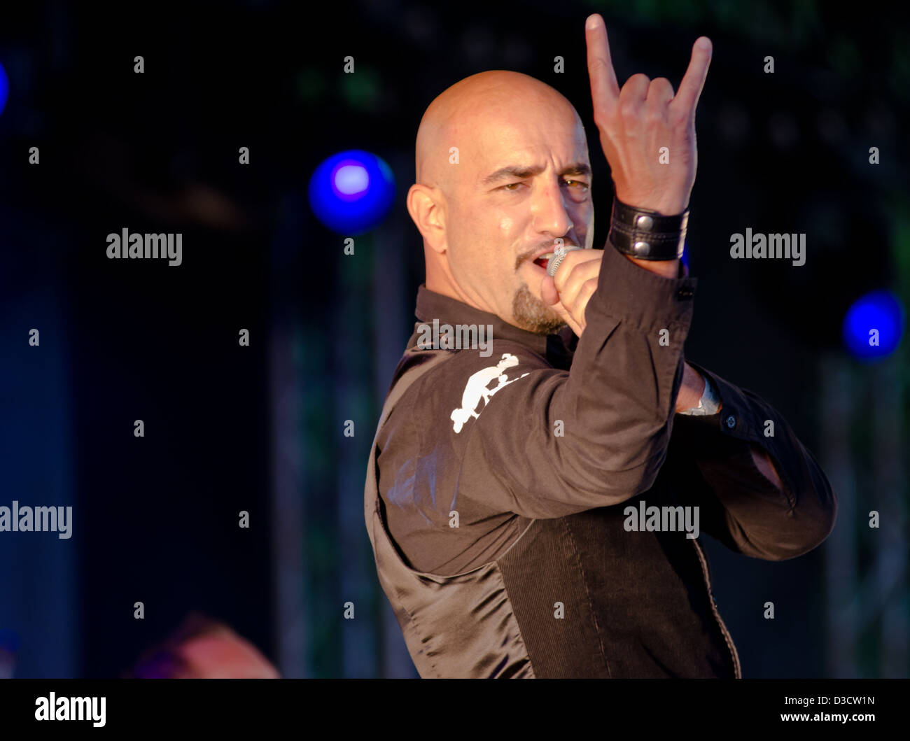 Alexx Wesselsky allemand du groupe de rock gothique industriel Eisbrecher effectuant à l'Amphi Festival en 2012 Banque D'Images