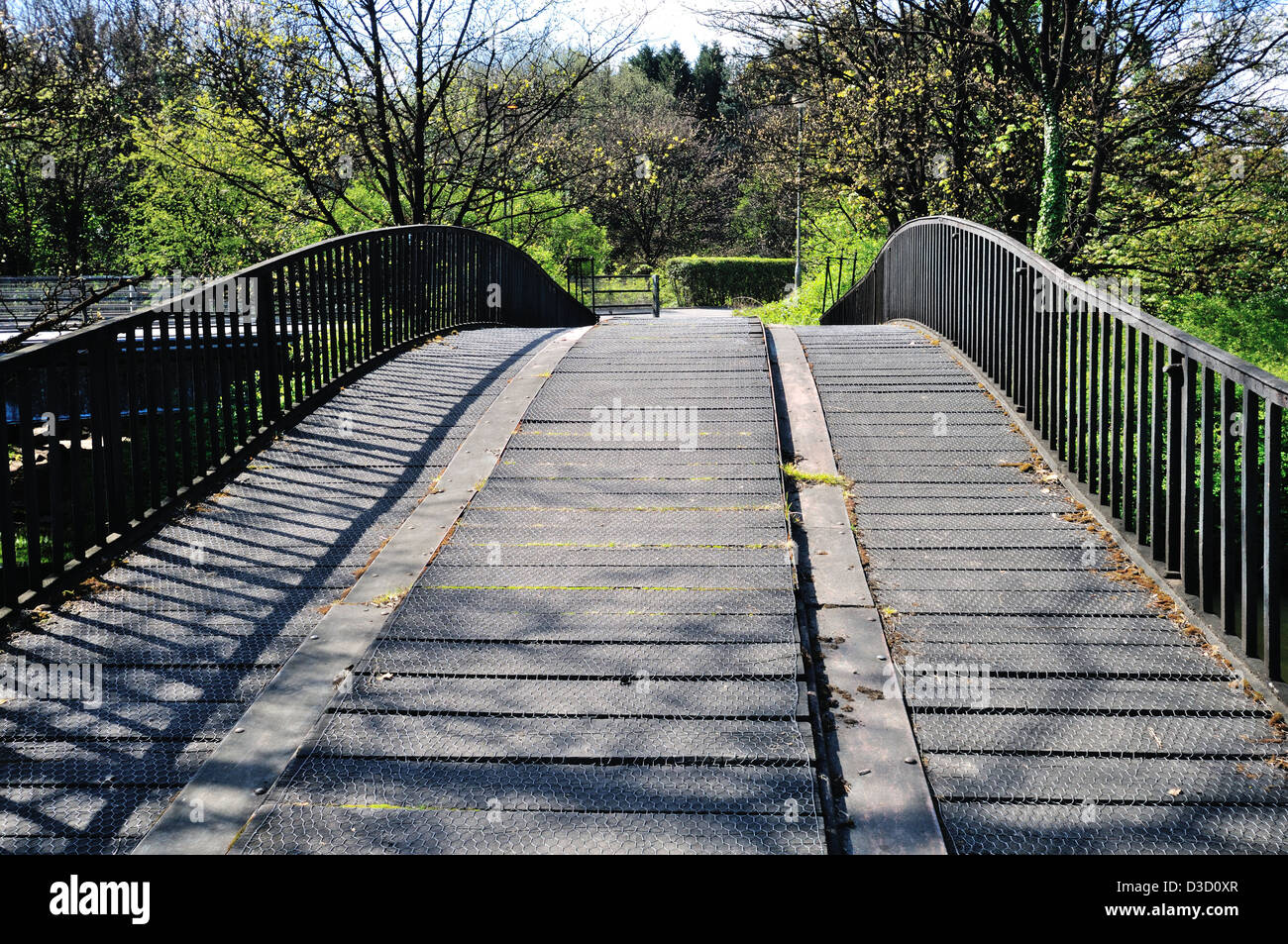 Cambus, pont de fer, une catégorie Clackmannanshire un bâtiment & Service monument ancien traversant la rivière Devon Banque D'Images