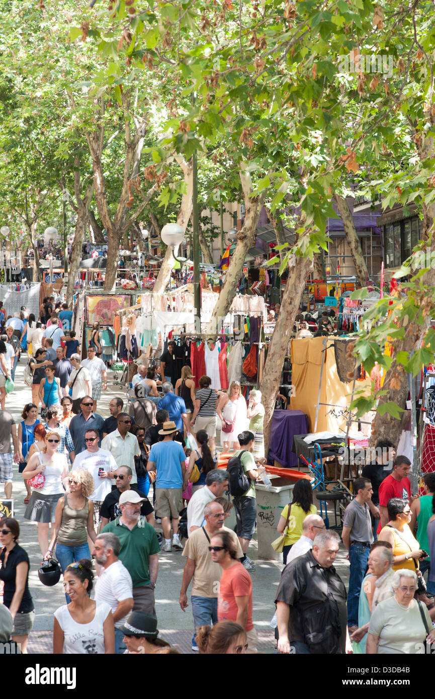 Marché du Rastro, La Latina, Madrid, Espagne Banque D'Images