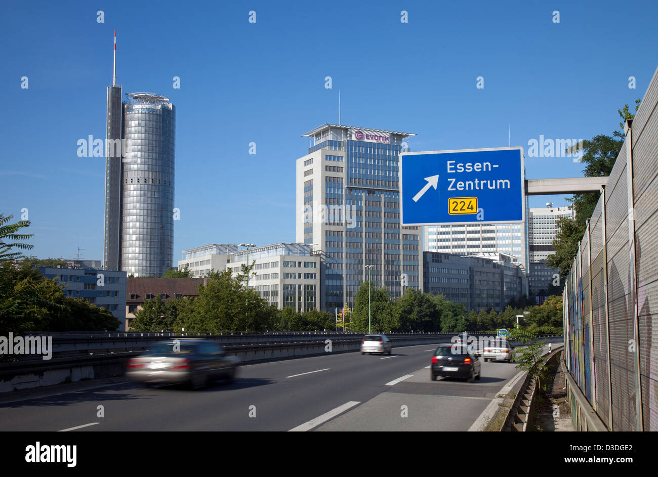 Essen, Allemagne, autoroute sortie Essen-Zentrum Banque D'Images