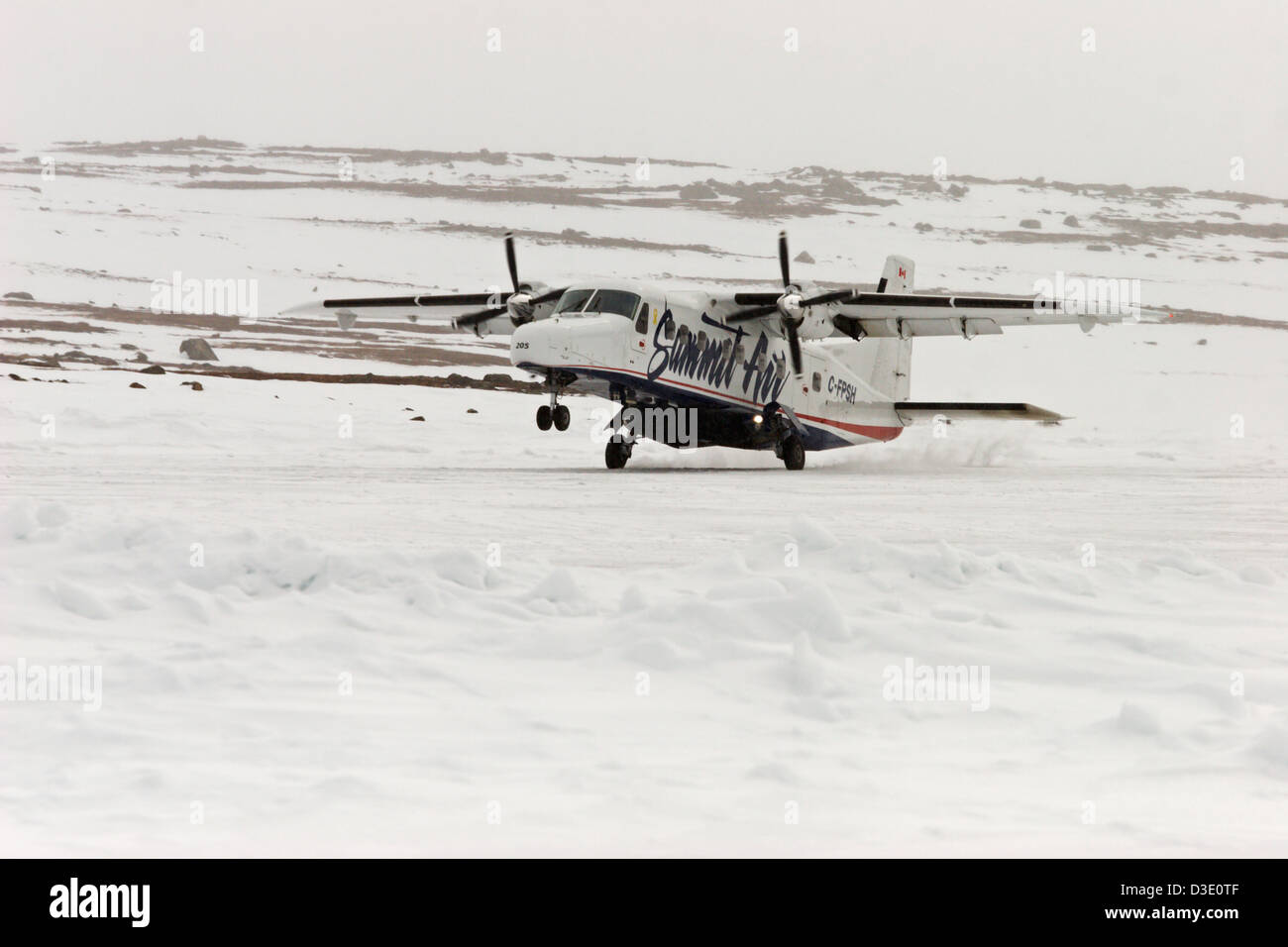 L'atterrissage de l'avion sur les glaces de l'Arctique strip Dornier Banque D'Images