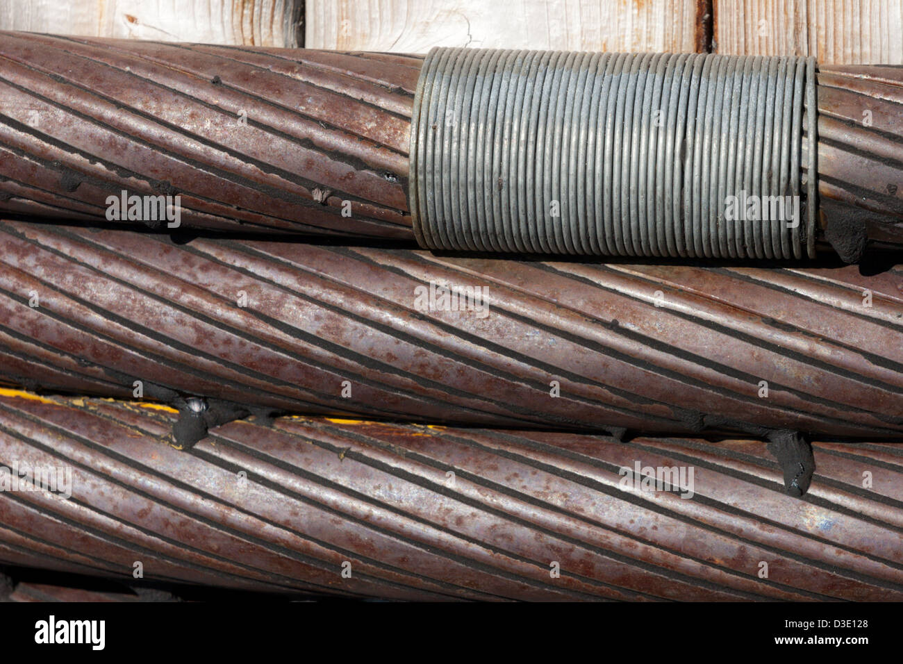 Rouleau fil câble ascenseur tiroir câble en acier fin de rouleau de levage Banque D'Images