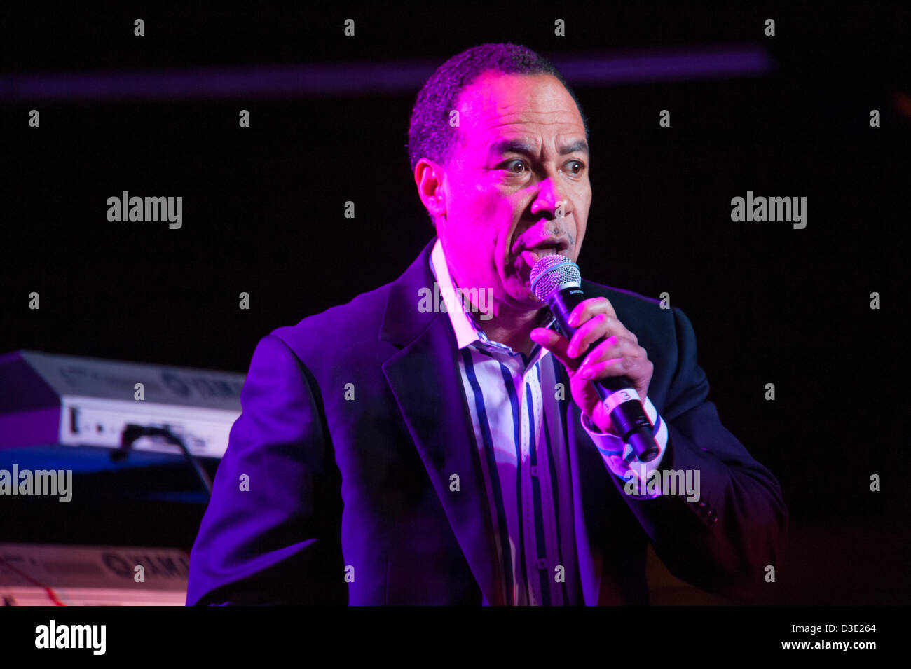 LINCOLN, CA - le 15 février : Nouveau Club effectue à V101's Valentines bash en vedette les Bar-Kays et ZAPP à Thunder Valley Casino Resort de Lincoln, en Californie le 2 février 2013 Banque D'Images