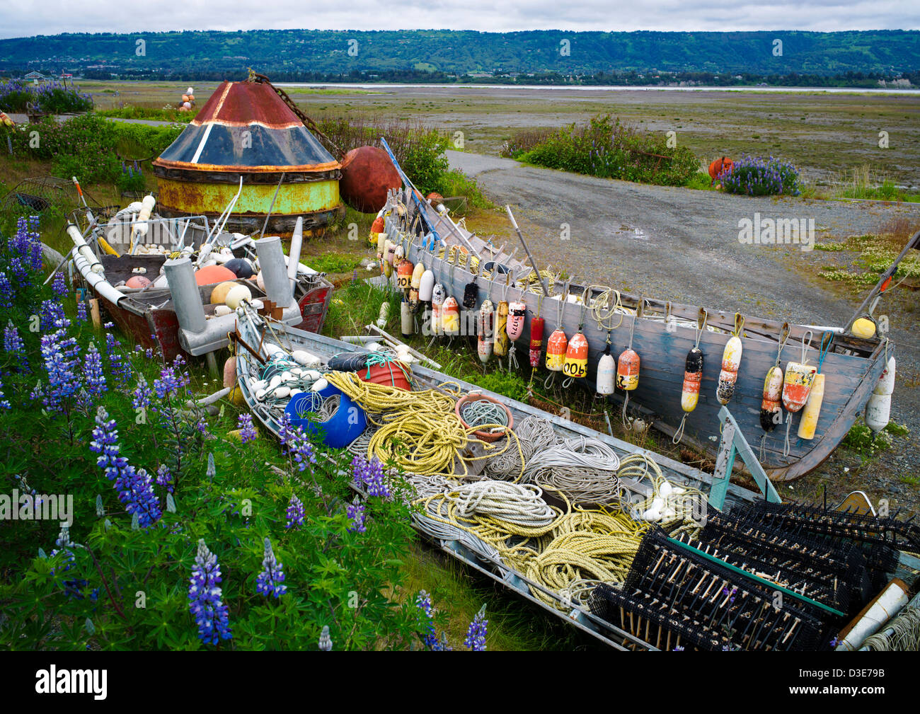 Virtuelle d'un musée de plein air de la pêche et le bateau gear ornent une propriété sur l'Homer Spit, Homer, Alaska, USA Banque D'Images