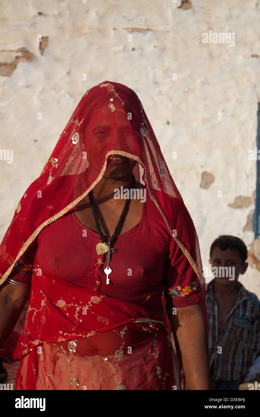 Rajasthani woman portrait Banque D'Images