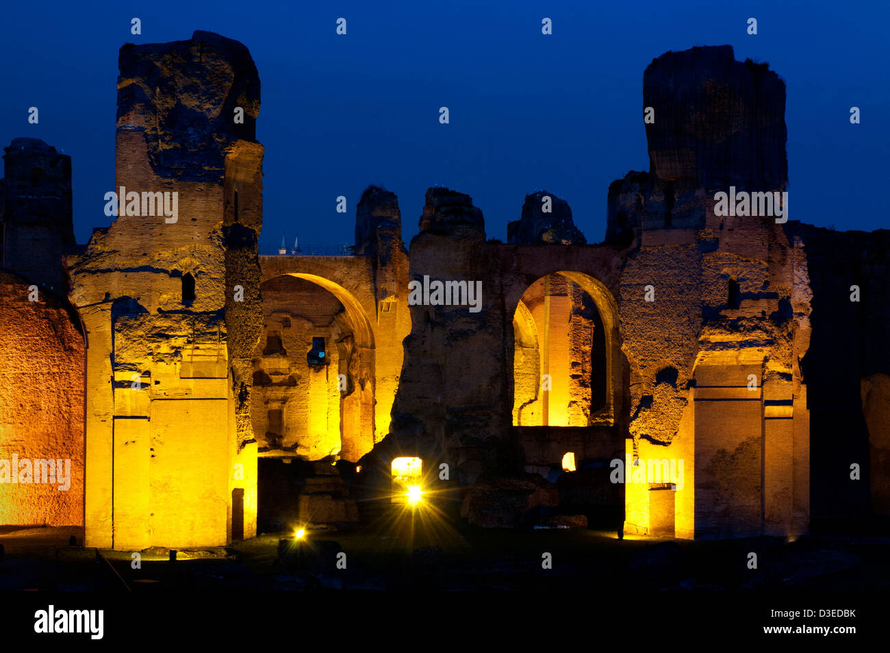 Vue sur les Thermes de Caracalla, Rome, Italie Banque D'Images