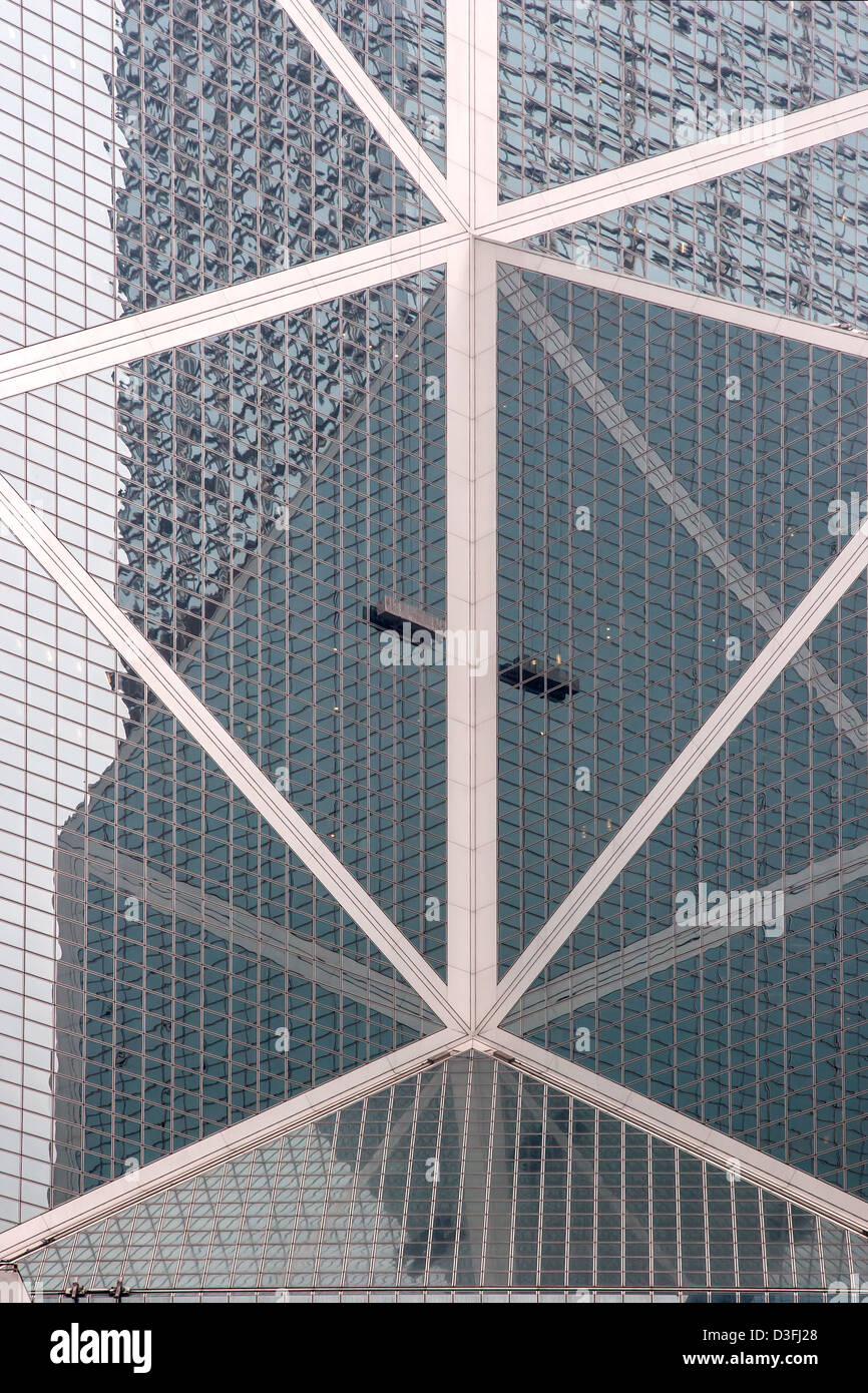 HONG KONG - le 25 novembre : Le siège social de la Banque de Chine et sa façade moderne en tant que bâtiment d'affaires à Hong Kong. Banque D'Images