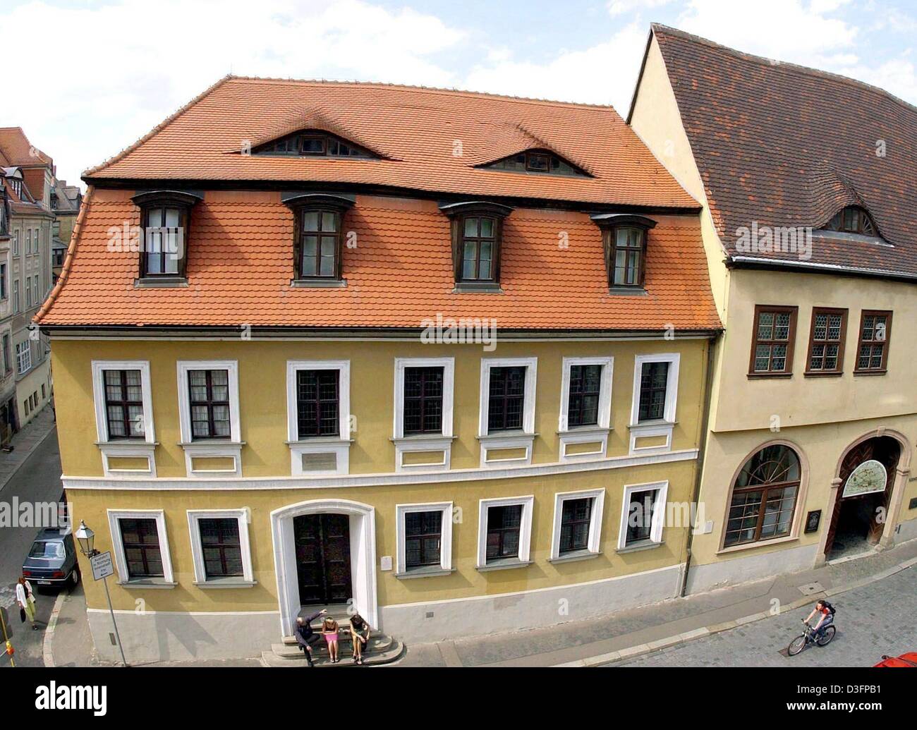 (Afp) - Une vue de la maison natale du compositeur Georg Friedrich Haendel à Halle, en Allemagne de l'Est, 25 juin 2002. Haendel est né le 23 février 1685 à Halle et décédé le 14 avril 1759 à Londres, en Angleterre. Banque D'Images