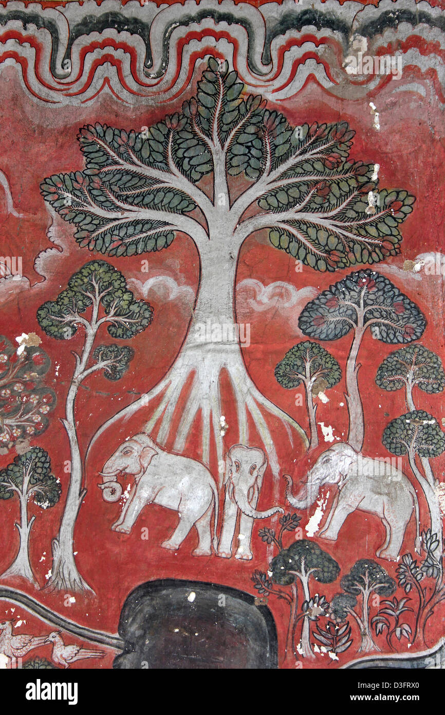 L'Arbre sacré Bo et les éléphants dans la peinture François la Maha Vihara - La grotte de ' grande nouvelle Temple', Dambulla Banque D'Images
