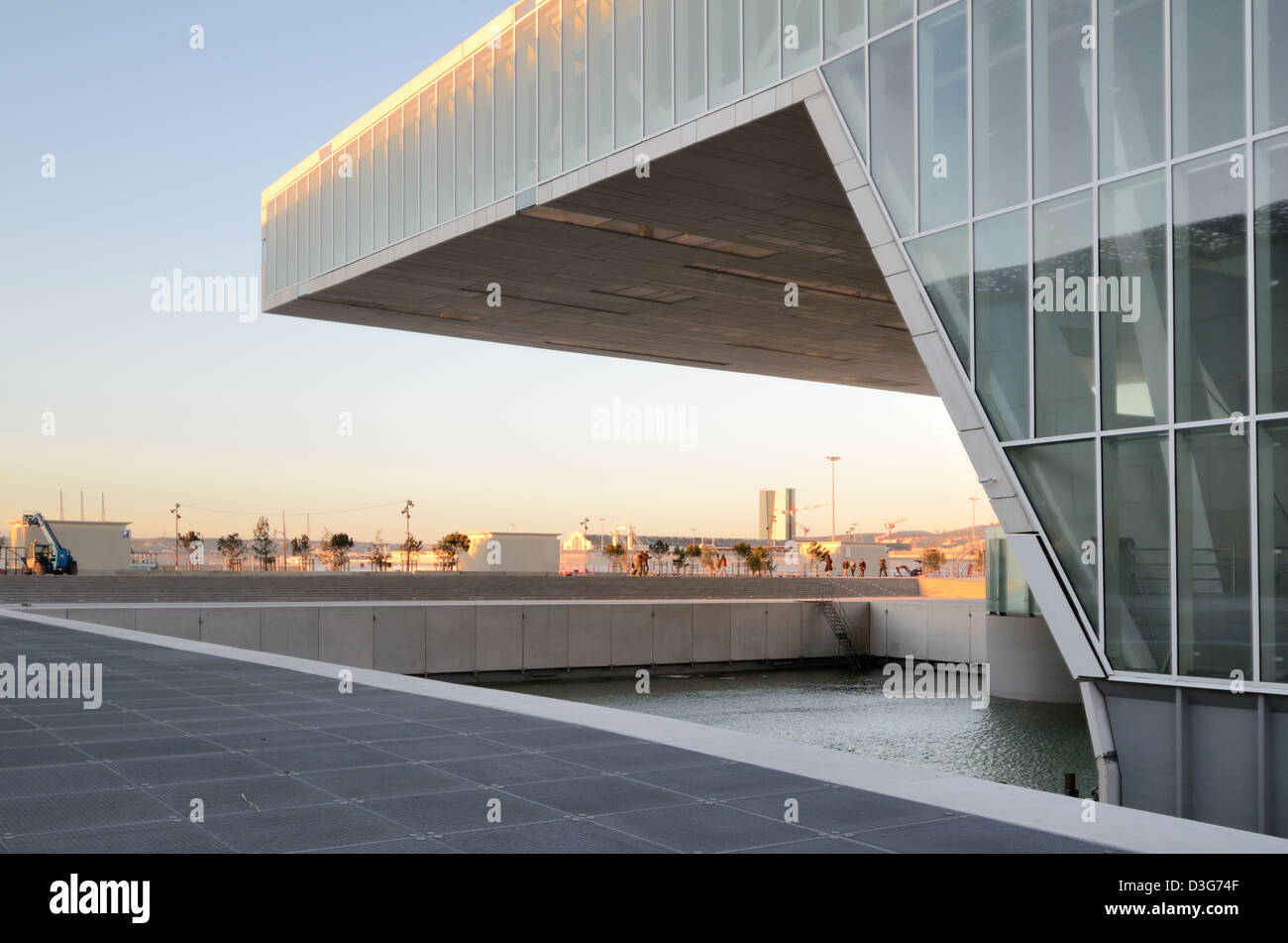 Villa Méditerranée Centre d'exposition et salle d'événements par Stefano Boeri Marseille Provence France Banque D'Images