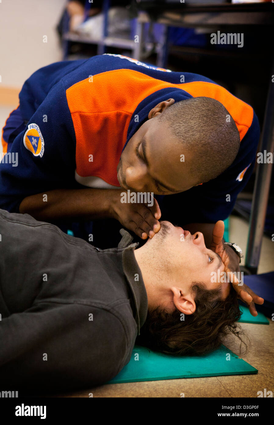 PREMIERS SOINS Banque D'Images