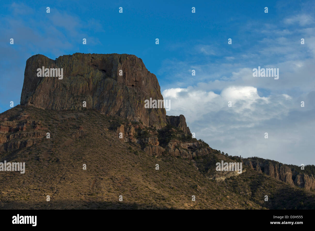 Casa Grande crête, bassin Chiso, Big Bend National Park, Texas, USA, Coucher de soleil, Casa Grande, Casa Grande, Pic volcanique, volcan, Banque D'Images